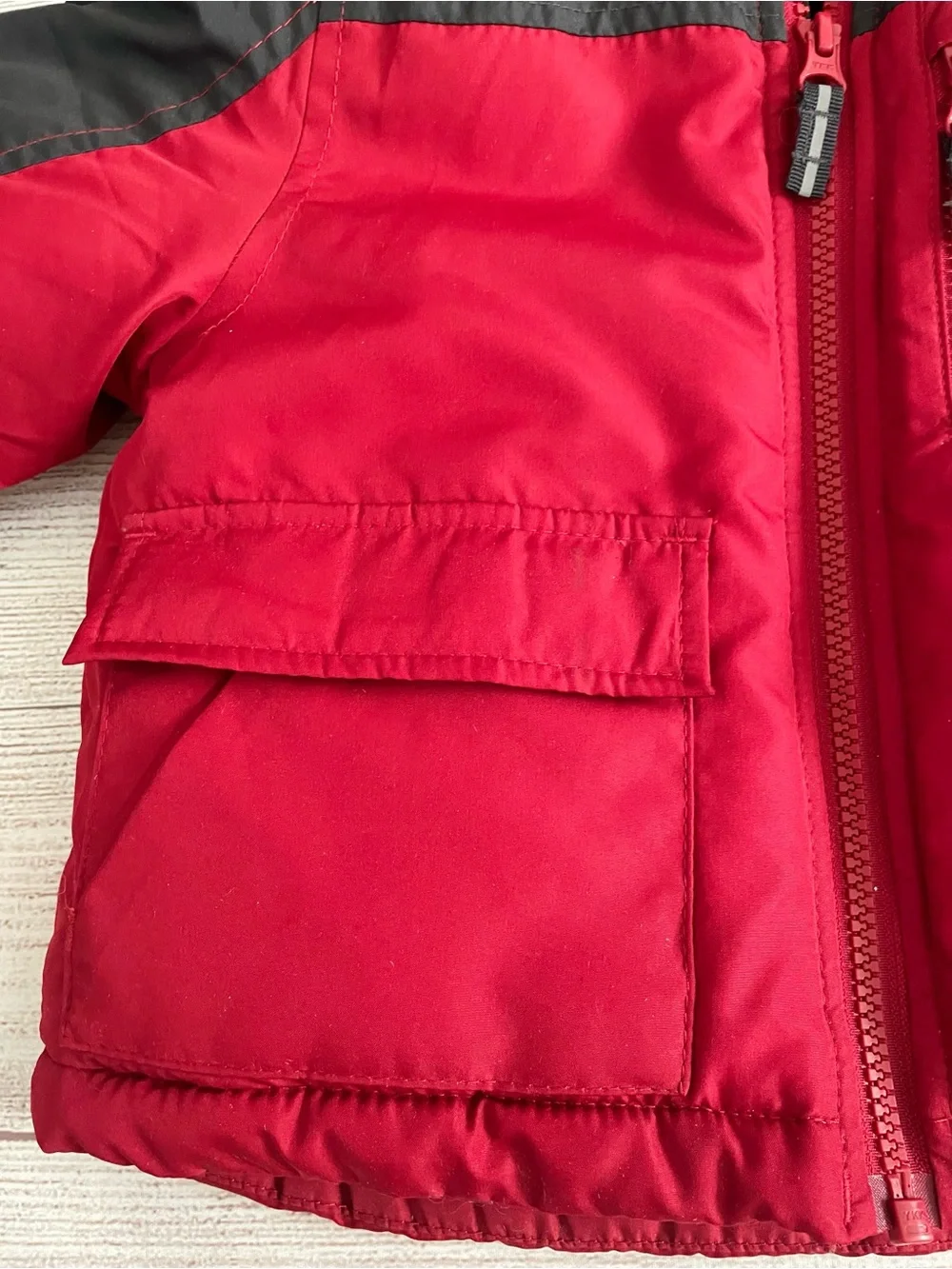 OshKosh B’gosh Red and Black Hooded Winter Jacket Toddler 2T